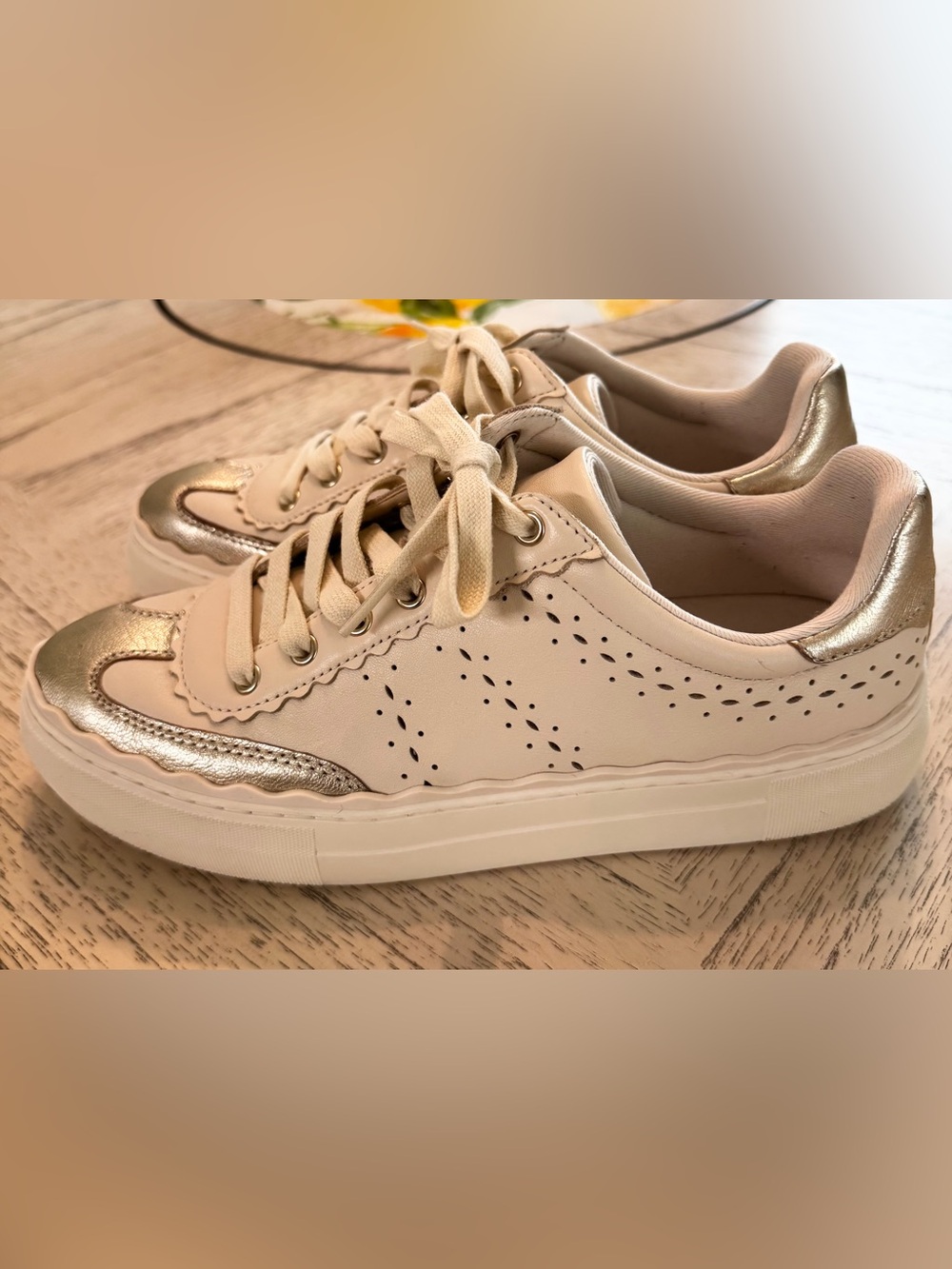 Vince Camuto Jenlie Platform Sneakers Leather White Metallic Silver Women’s 8.5 - Picture 5 of 14